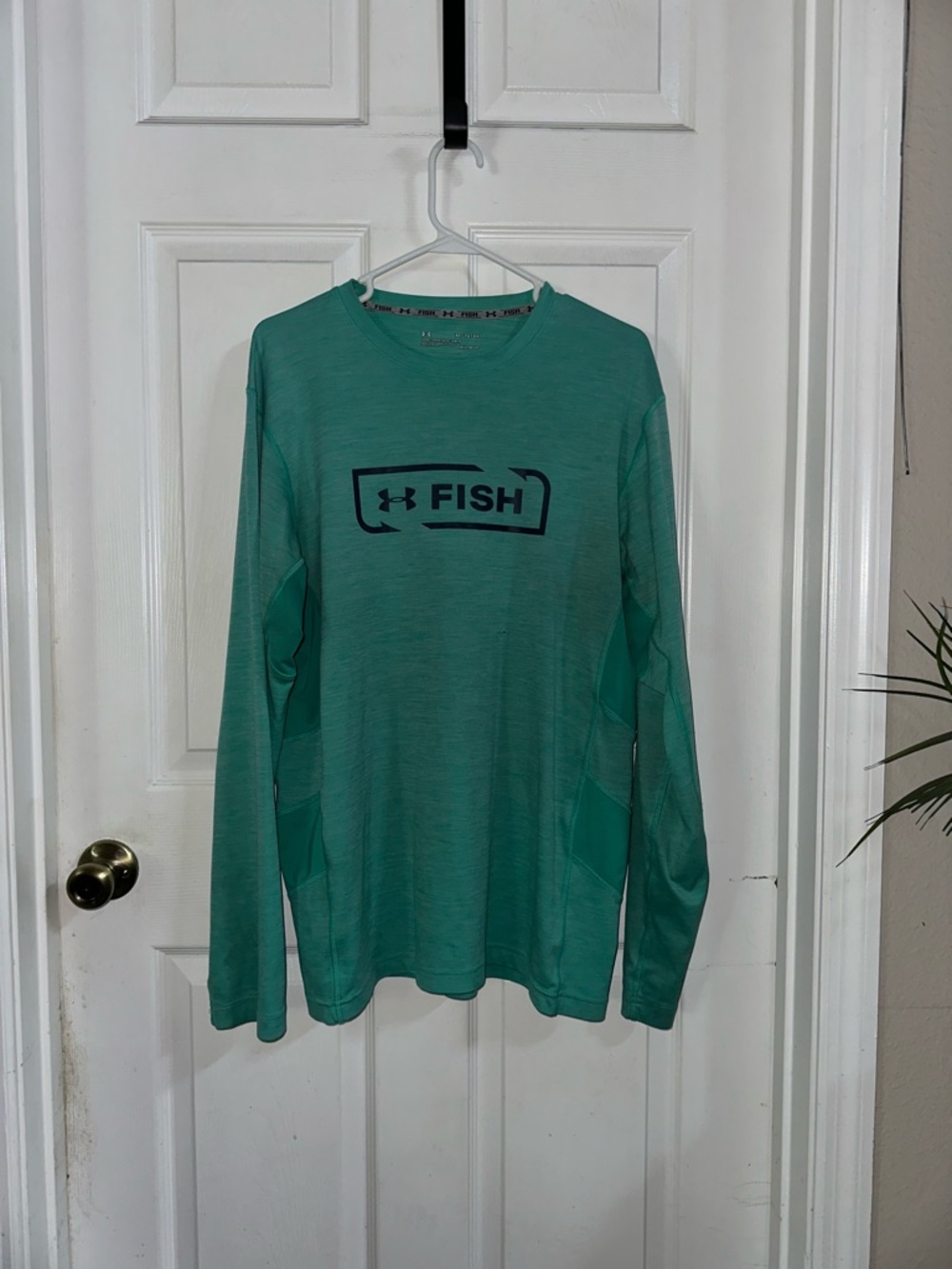 Under Armour Men’s Long-Sleeve Fishing Tee - Seafoam